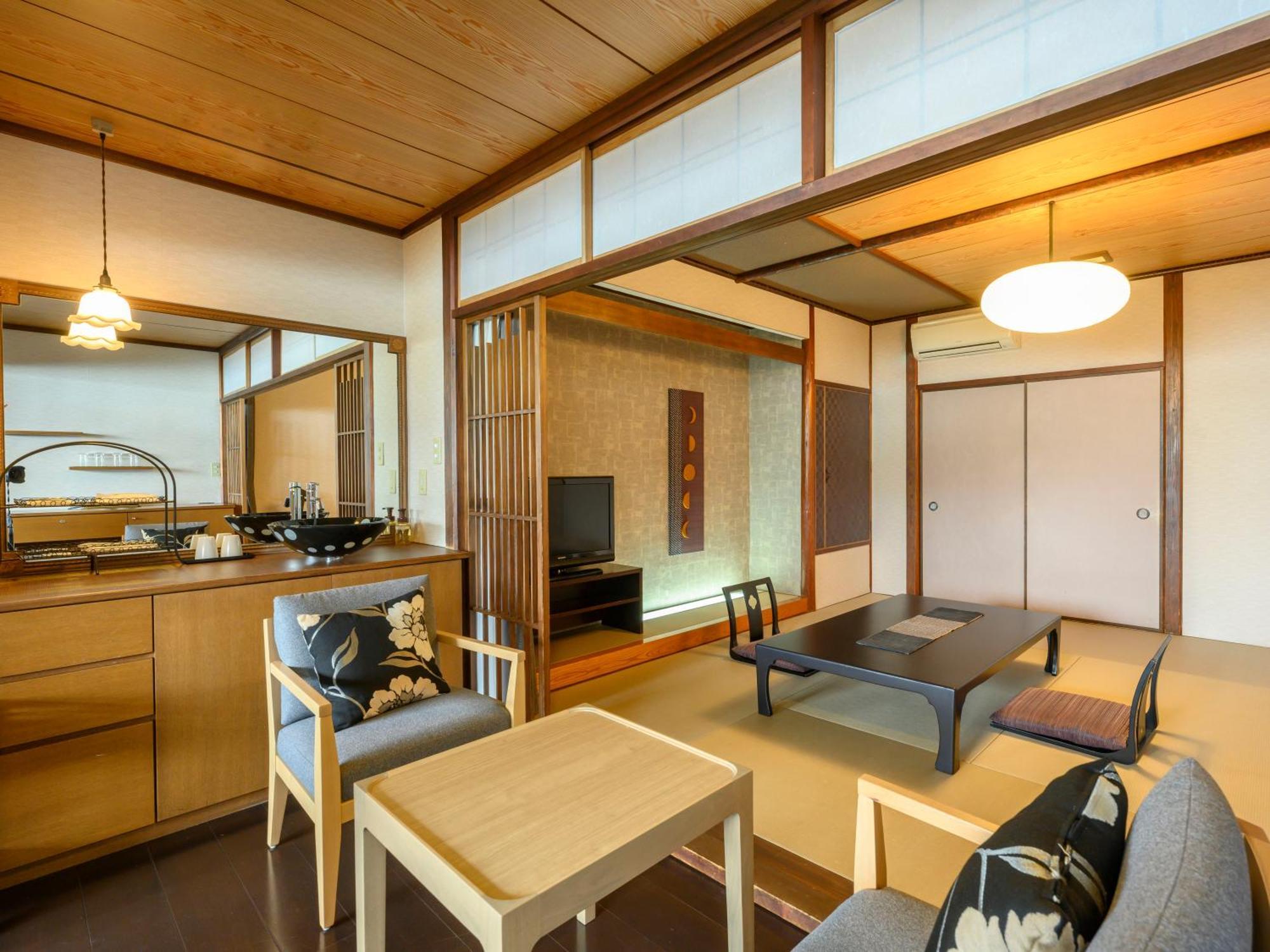 Kamenoi Hotel Nachi Katsuura ناتشيكاتسورا المظهر الخارجي الصورة